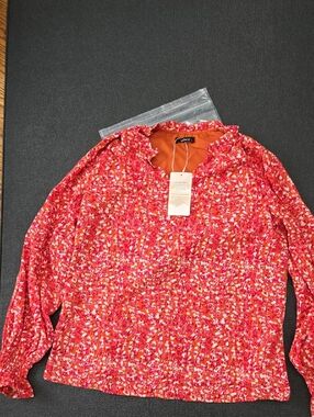 Woven Ruffle-Neck Long-Sleeve Top in Red Floral